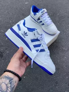 Adidas Forum Low - Branco com Azul Escuro na internet