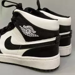 Nike Air Jordan 1 Cano Alto - Preto com Branco - comprar online