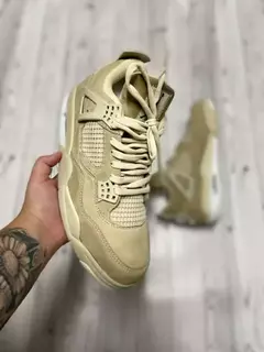 Nike Air Jordan 4 - Bege - comprar online