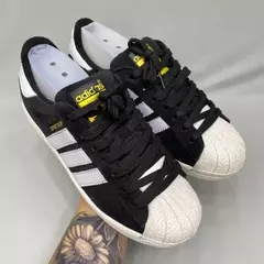 Adidas SuperStar - Preto com Branco - SneakersImports