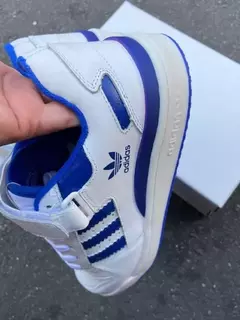 Adidas Forum Low - Branco com Azul Escuro - SneakersImports