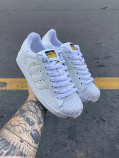 Adidas SuperStar - Branco na internet