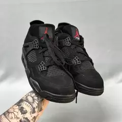 Nike Air Jordan 4 - All Black na internet