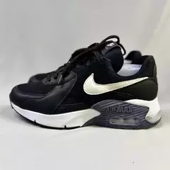 Nike Air Max One - Preto com Branco
