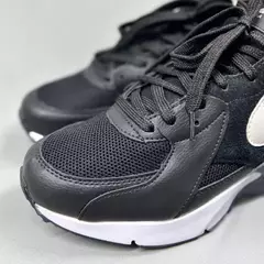 Nike Air Max One - Preto com Branco na internet