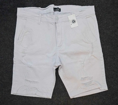 Bermuda Blanca Roturas