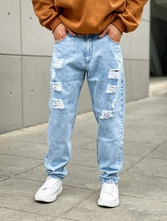 Jean Mom con roturas