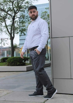 Pantalon chino Talle especial