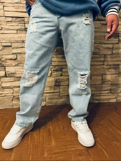 Jean Recto rigido roturas - comprar online