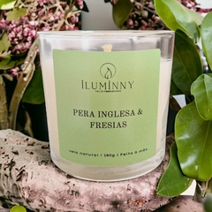 Vela Aromática PERA INGLESA E FRESIAS