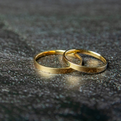 Alianças retas - 2 milímetros