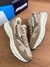 Tênis Masculino Mizuno Wave Cor: Castor/Creme - comprar online