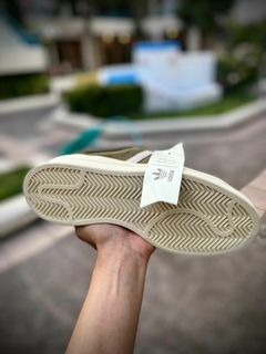 Campus Bad Bunny Verde - comprar online