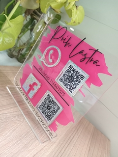 Cartel Qr mancha fuxia/holográfico en internet