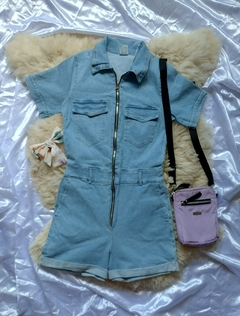 mono de jean