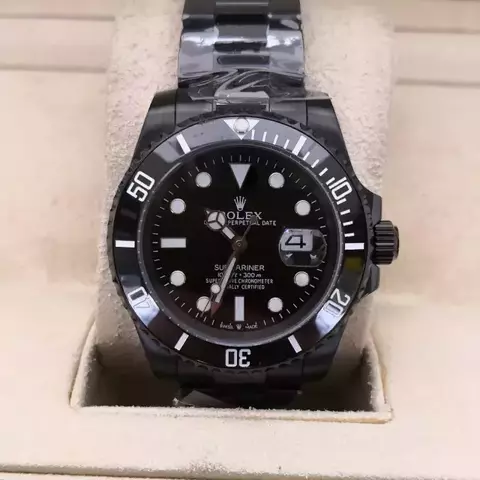 Rolex Submariner all Black com Caixa