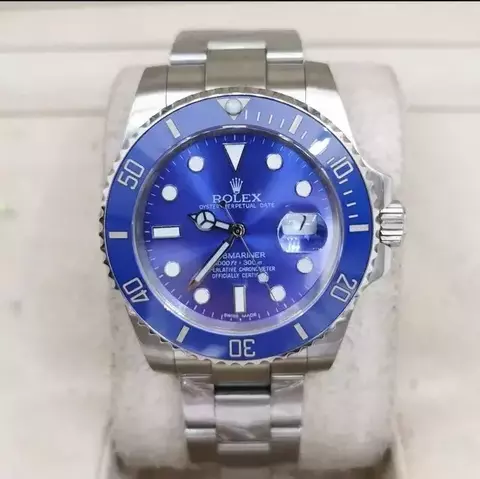 Rolex Submariner Azul Smurf na caixa