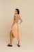 Vestido Serena frente única midi de pontas
