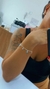Pulseira olho grego claro com ponto de luz - comprar online