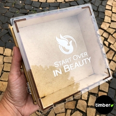 Caixa de MDF com tampa de acrílico transparente personalizada na internet