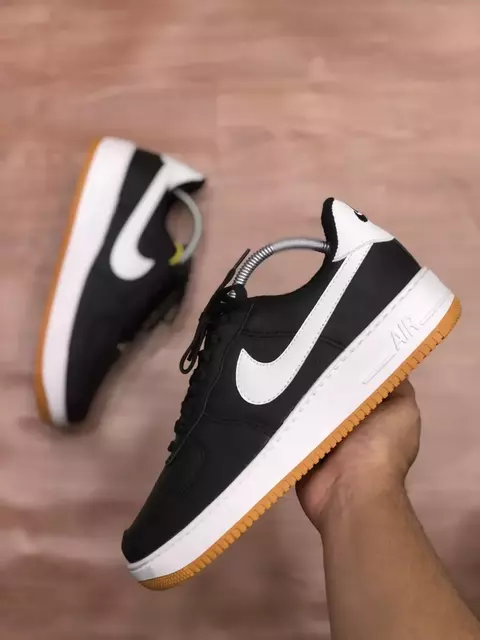 AIR FORCE 1 PRETO E BRANCO