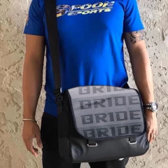 Imagen de carteras, riñoneras, mochilas