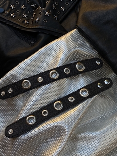 BRAZALETE ROCK FINO PLATEADO/NEGRO