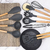 KIT C/12 UTENSILIOS DE COCINA CON MANGO DE MADERA - comprar online