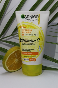 Gel Limpiador Facial Tono Uniforme Vitamina C - comprar en línea