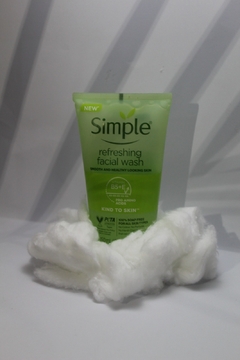 Gel Limpiador Facial Simple en internet