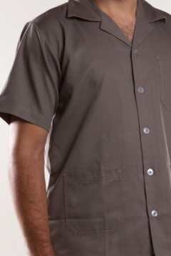 REF. 302 - BATA BRIM COM GOLA E BOTÃO MANGA CURTA na internet