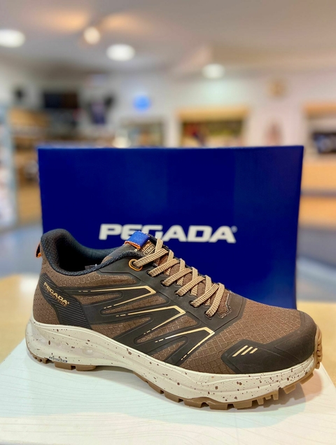 Pegada Trekking 150401-02