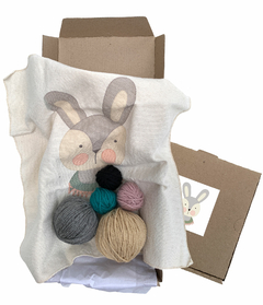 BUNNY EMBROIDERY KIT | 30X30 CM