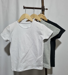 Remera cuello redondo en internet