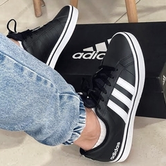Adidas VS Pace 2.0 Preto na internet