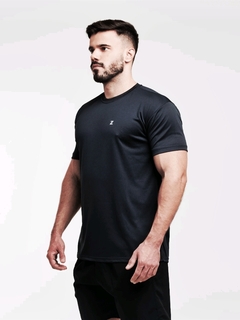 T Shirt Tecnologia Dry Fit Proteção UV Mr. Z - comprar online