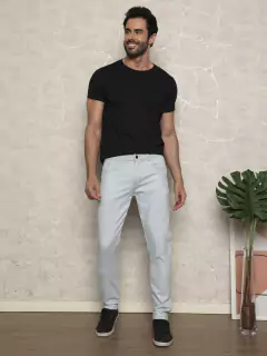 Calça Jeans Cinza Clean Slim Fit na internet