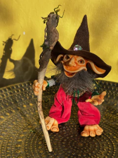 Duende com Cajado