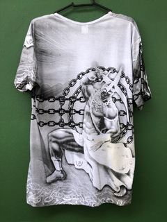 Camiseta Masculina Estampada / Ogum - M na internet