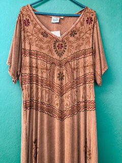 Vestido Caramelo / Bordado - G - comprar online