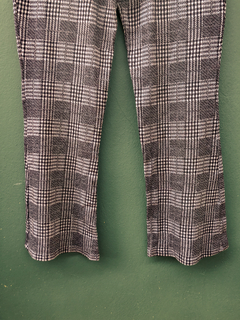 Calça Xadrez Cinza - P - comprar online