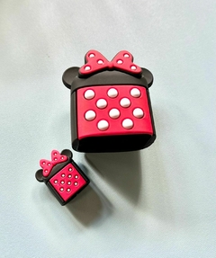 PROTECTOR DE CARGADOR MINNIE MOUSE en internet
