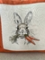 Kit de Capas de Almofada Páscoa (3 unidades) - Coelho com Cenoura | Happy Easter | Lisa Laranja - comprar online