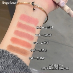 Gege Bear lipliner - comprar online
