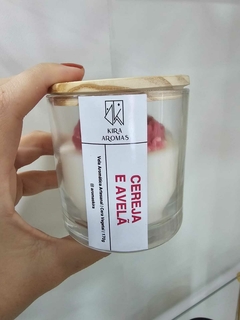 Vela Premium Flower - Cereja e Avelã - comprar online