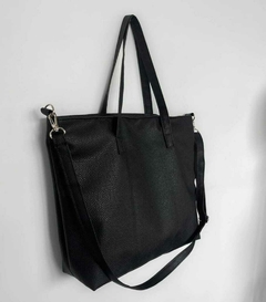 TOTE BAG CLAIRE CON CORREA DESMONTABLE - NEGRO - comprar online