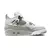 NIKE AIR JORDAN 4 FROZEN MOMENTS na internet