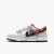 NIKE DUNK LOW YEAR OF THE DRAGON na internet