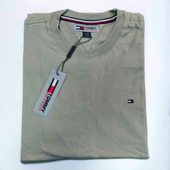 Camiseta Tommy Hilfiger Básica - Cinza