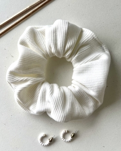 Scrunchie Morley White